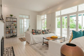 Light & stylish Seapoint home with endless views